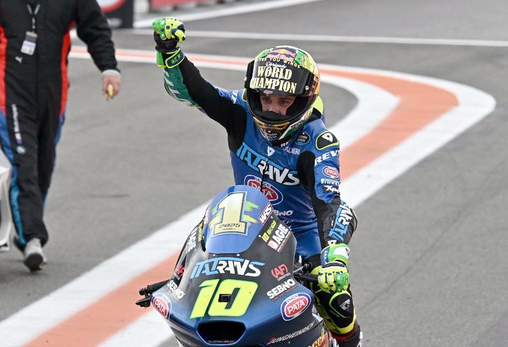 Diogo Moreira 2025-ben, alig 21 évesen szerezte meg Brazília első gyorsaságimotor-világbajnoki címét a Moto2-ben