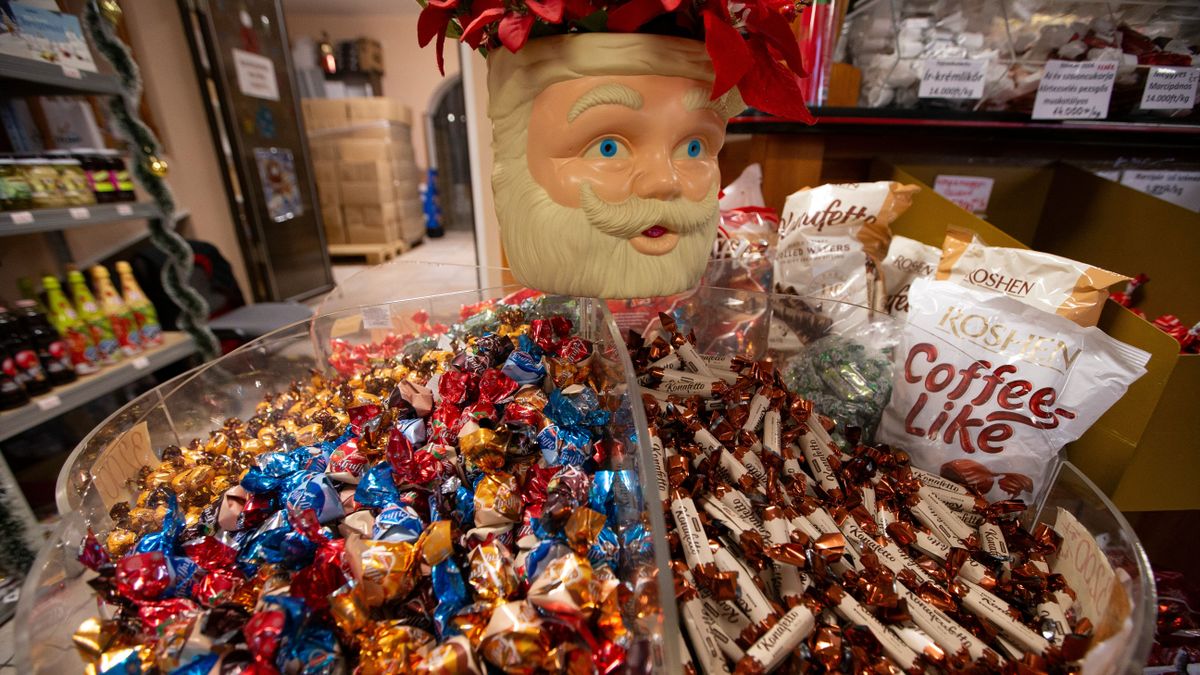 csokimikulás, 20241211 KecskemétCsokoládé, szaloncukor.Fotó: Bús Csaba BCSPetőfi Népe