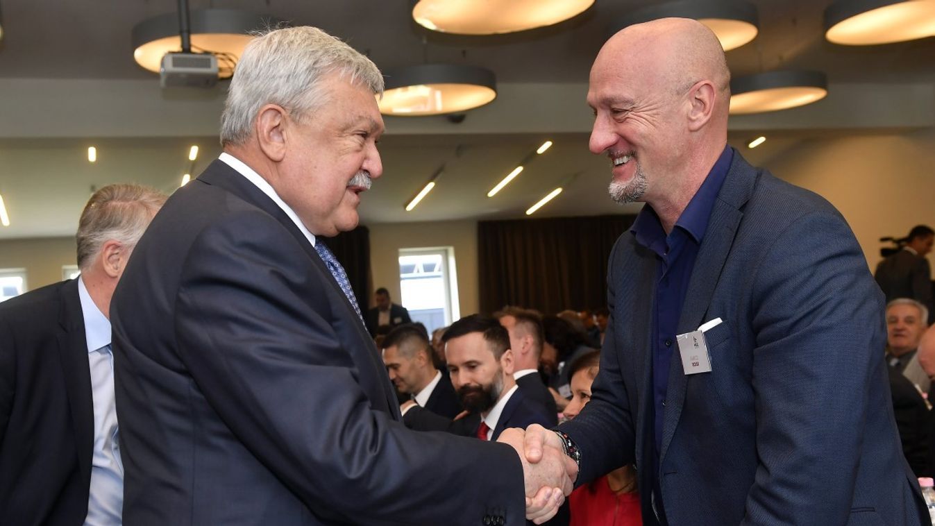 Csányi Sándor és Marco Rossi. Bizalmas viszony