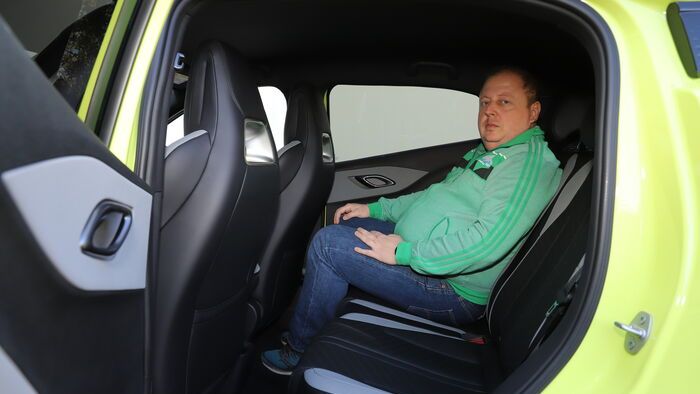 Renault 5 E-Tech és BYD Dolphin Surf összehasonlító teszt