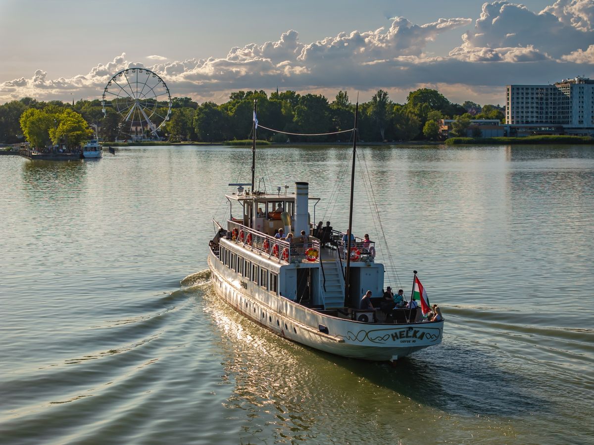 balaton hajózás BAHART