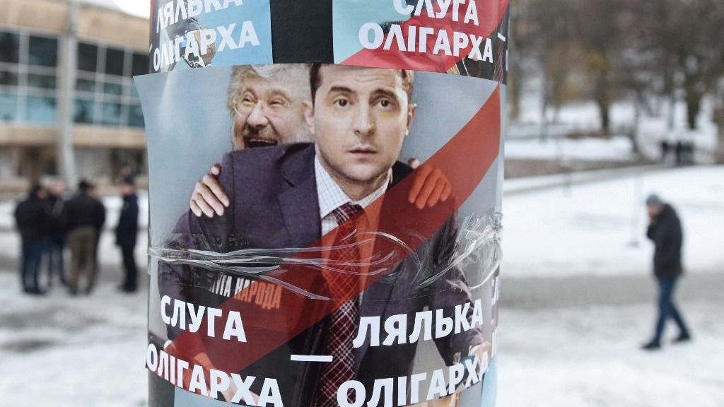 A nyugati médiában is komoly botrányt kavart „arany vécé” csak a jéghegy csúcsa