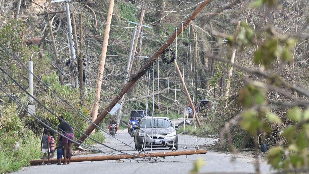 Jamaica romokban a Melissa hurrikán után