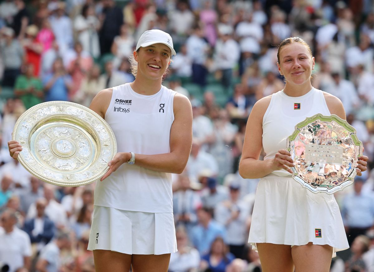 Wimbledonban Iga Swiatek vigyora széles, Amanda Anisimova mosolya inkább kényszeredett volt, azóta fordult a kocka