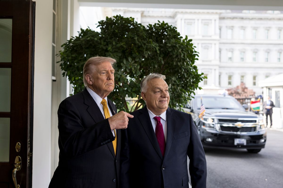 Donald Trump és Orbán Viktor a Fehér Ház előtt