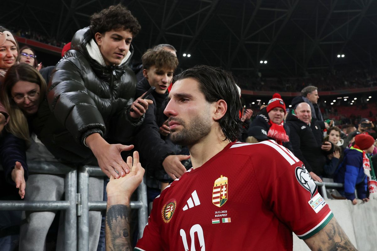 Szoboszlai Dominik erőt gyűjtött és megköszönte a buzdítást a szurkolóknak az írek ellen 3-2-re elvesztett világbajnoki selejtező után, amivel a magyar válogatott lemarad a vb-ről