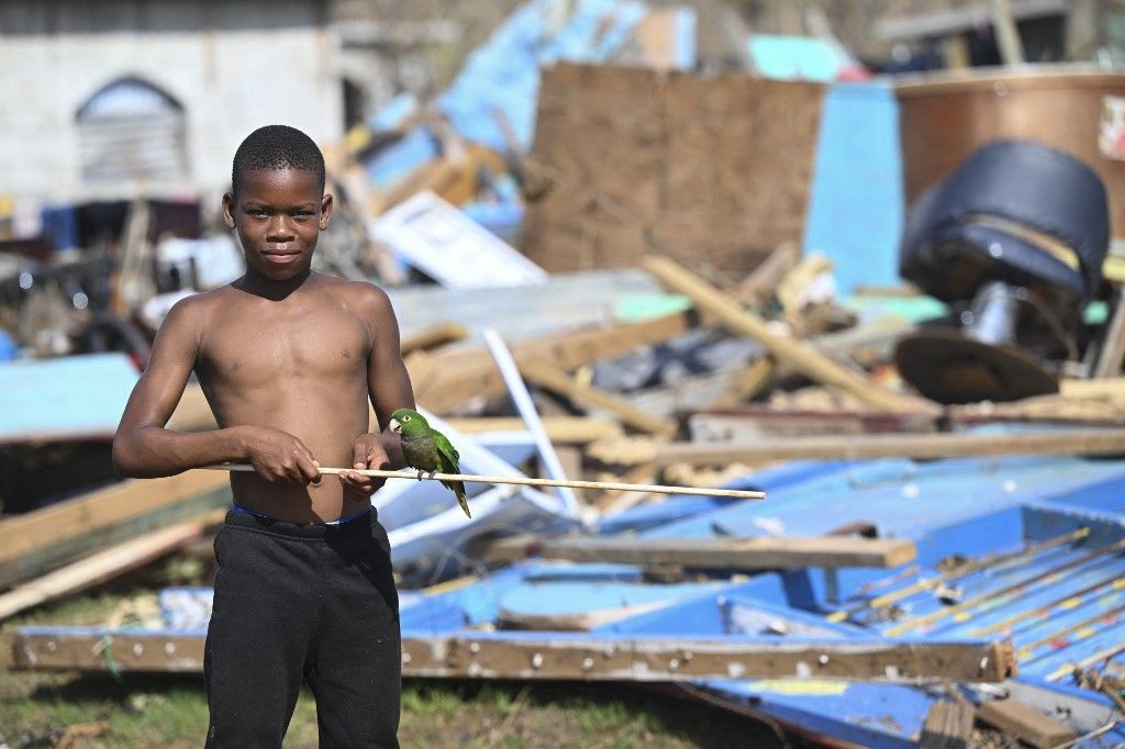 A hurrikán pusztítása után a jamaicai Westmoreland tartományban, Bluefields településen