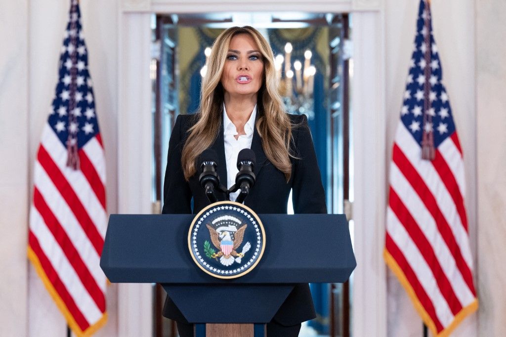 Melania Trumpnak ítélték oda idén az Év Patriótája elismerést