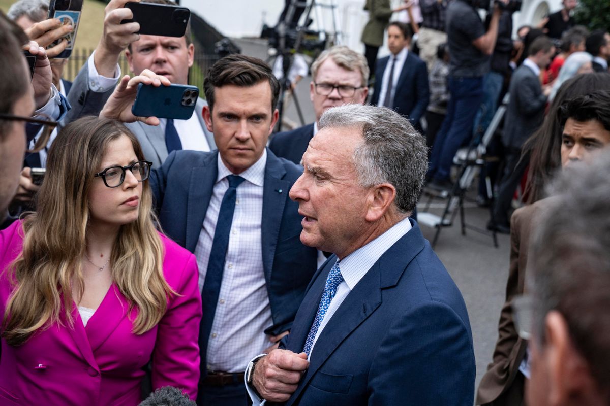 A Fehér Ház már megkezdte a tájékoztatást a tervekről