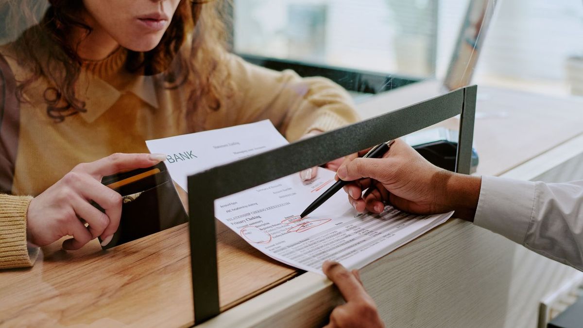 Kamatstop nélkül a családok hitelkamatai drasztikusan, akár 25 százalék feletti szintre is megnőhettek volna