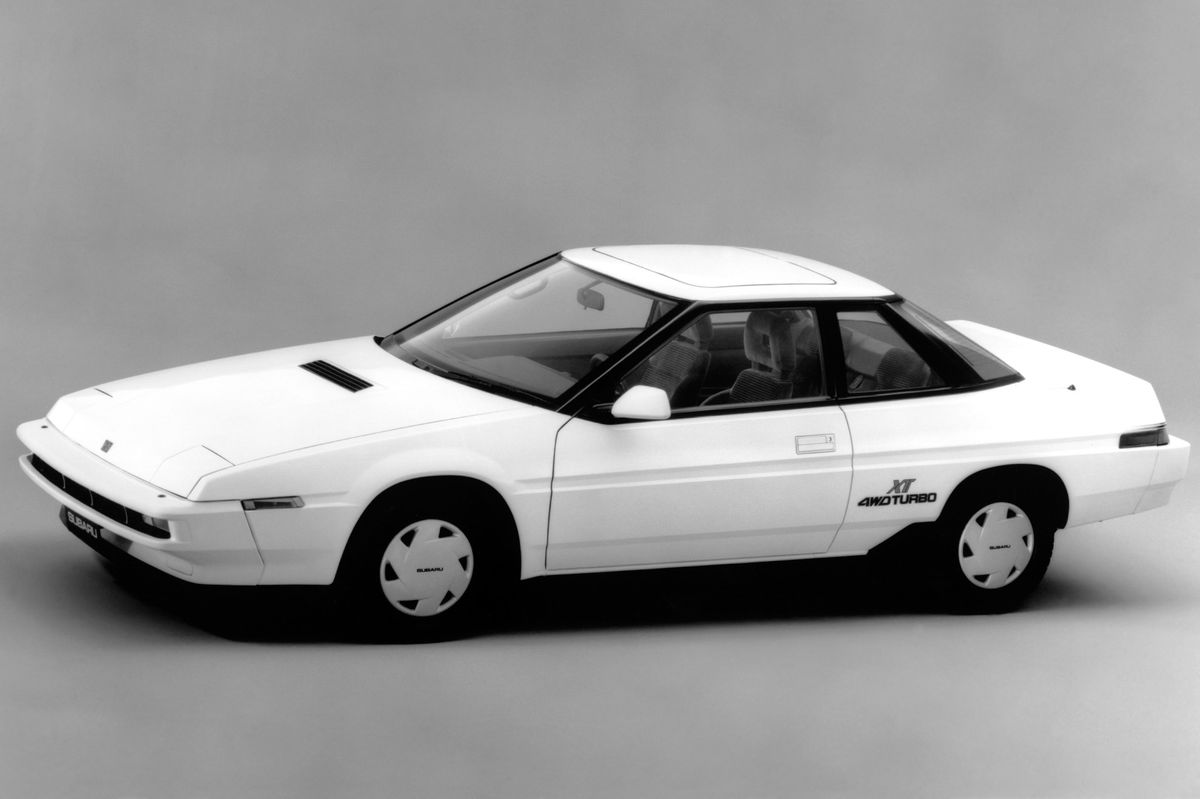 Subaru XT