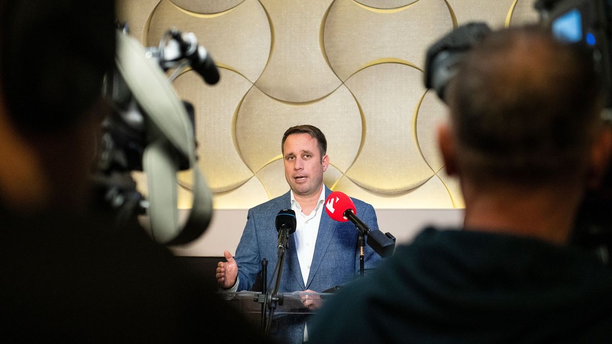 Dömötör Csaba: A Tisza-féle Európai Néppárt végleg beállt von der Leyen költségvetési tervei mögé