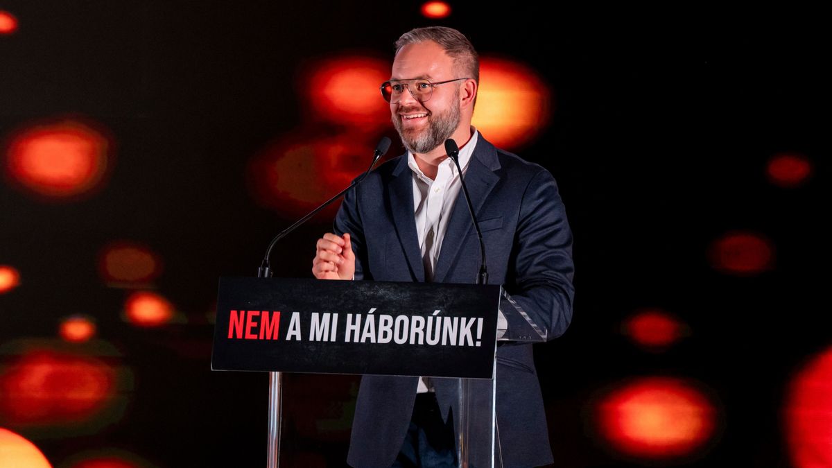 Budapest, 2025. november 15.
Orbán Balázs, a Fidesz országos kampányfőnöke beszédet mond a Fidelitas XXII. kongresszusán Budapesten, a Bálna Honvédelmi Központban 2025. november 15-én.
MTI/Balogh Zoltán