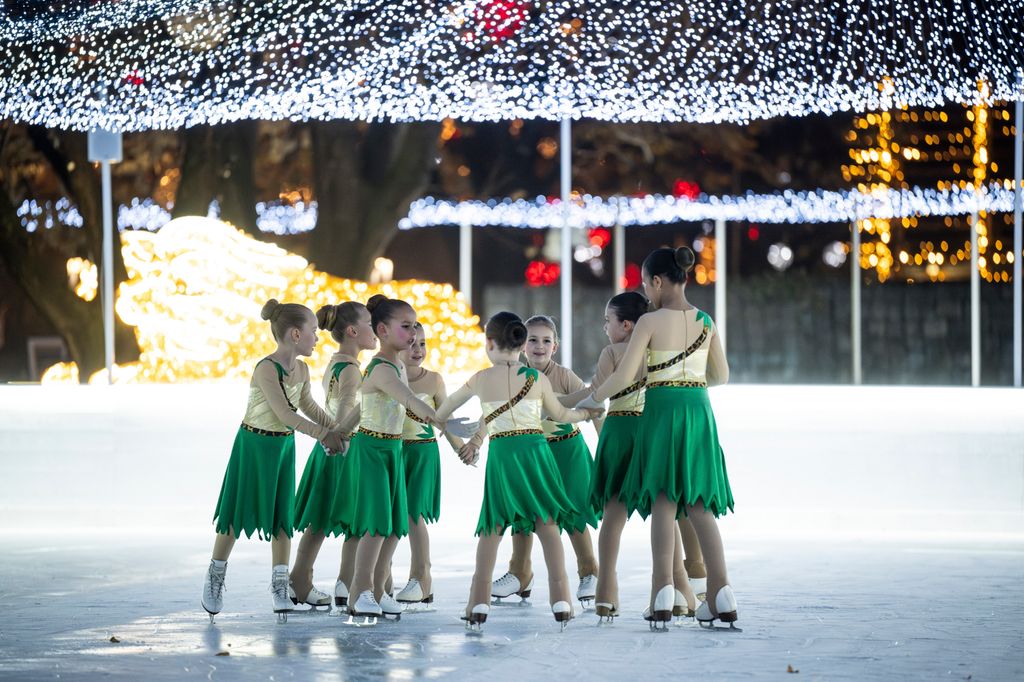 Megnyílt Budapest ikonikus karácsonyi vására
