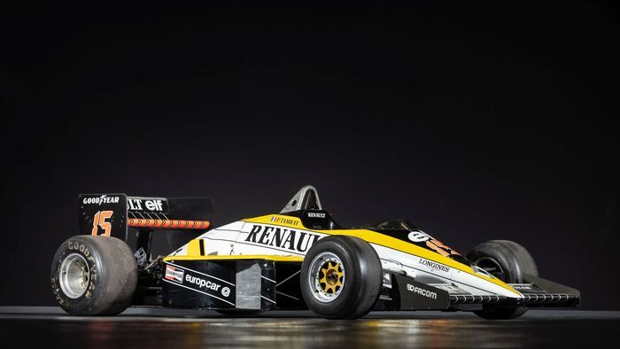 Renault

