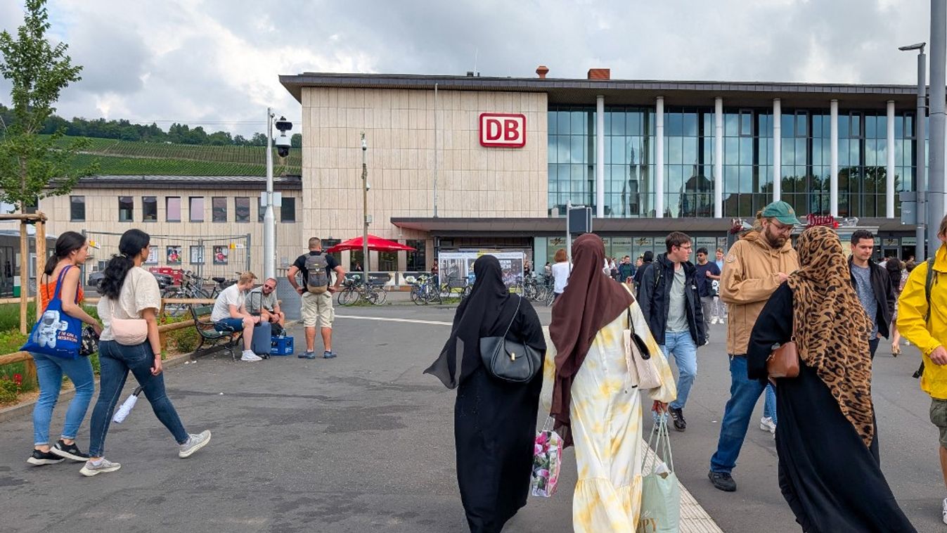 Sokan várják ezt a dátumot Németországban (Fotó: AFP)