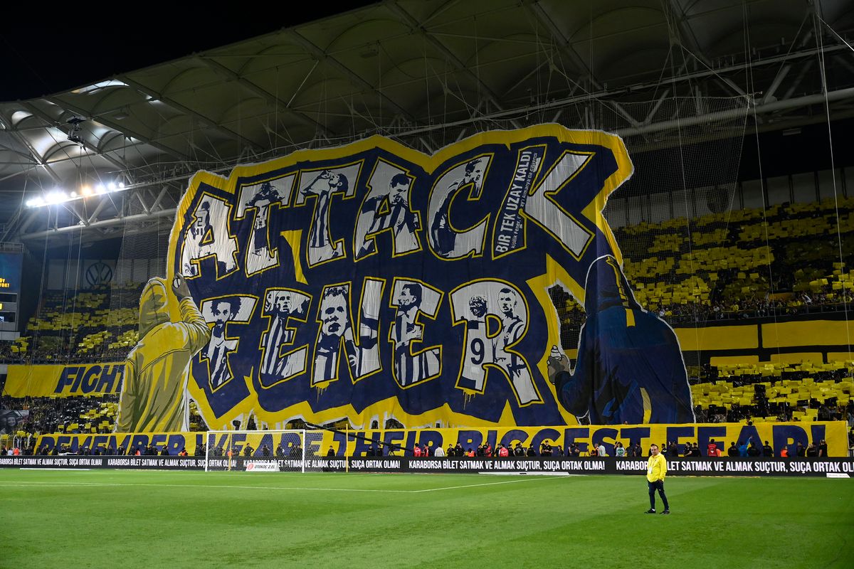 A Fenerbahce szurkolói gyakran élőképpel fogadják a játékosokat, könnyen lehet, hogy csütörtökön az FTC ellen is így lesz