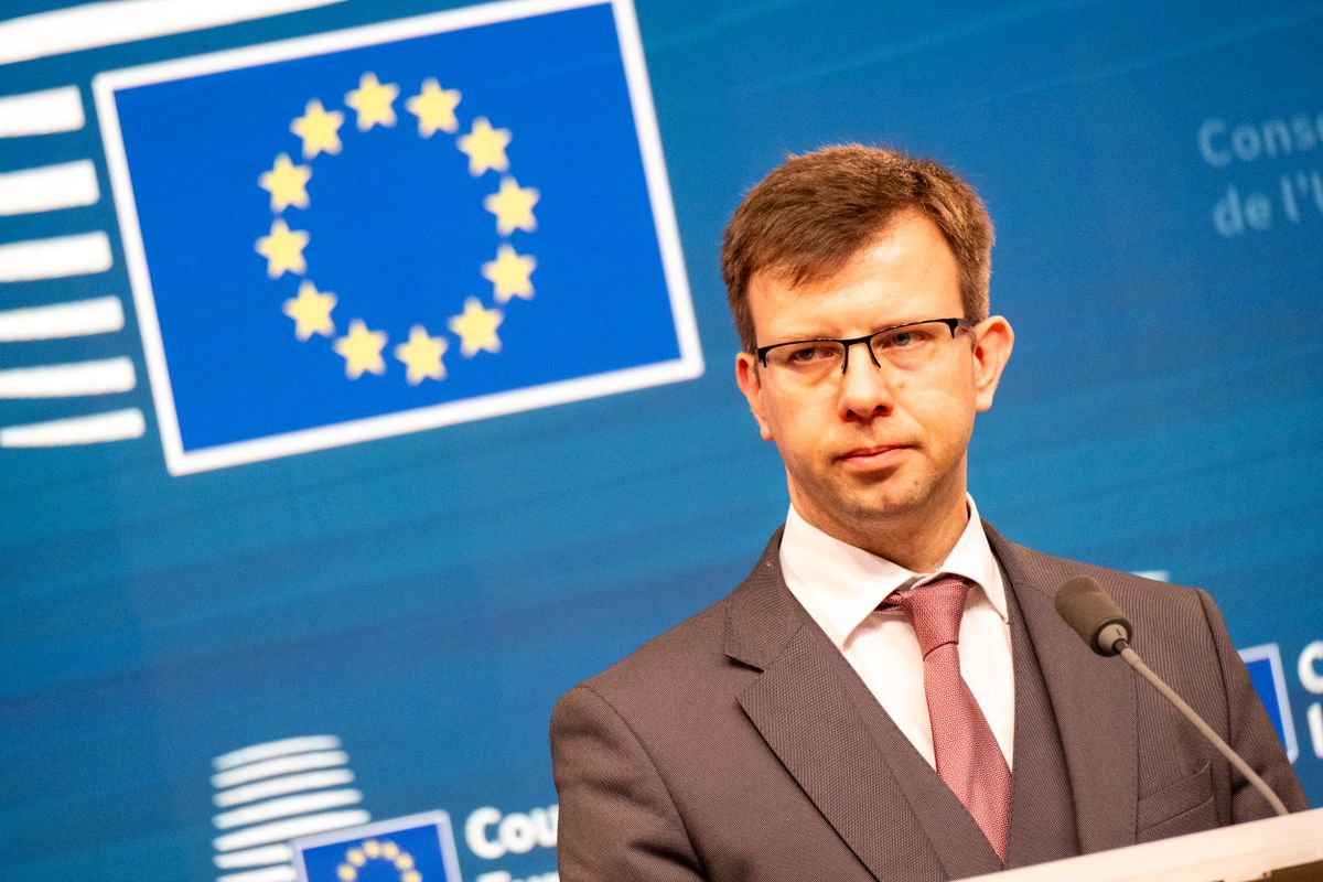 Bóka János szerint egy civilizációs jellegű konfliktussal kell szembenéznünk