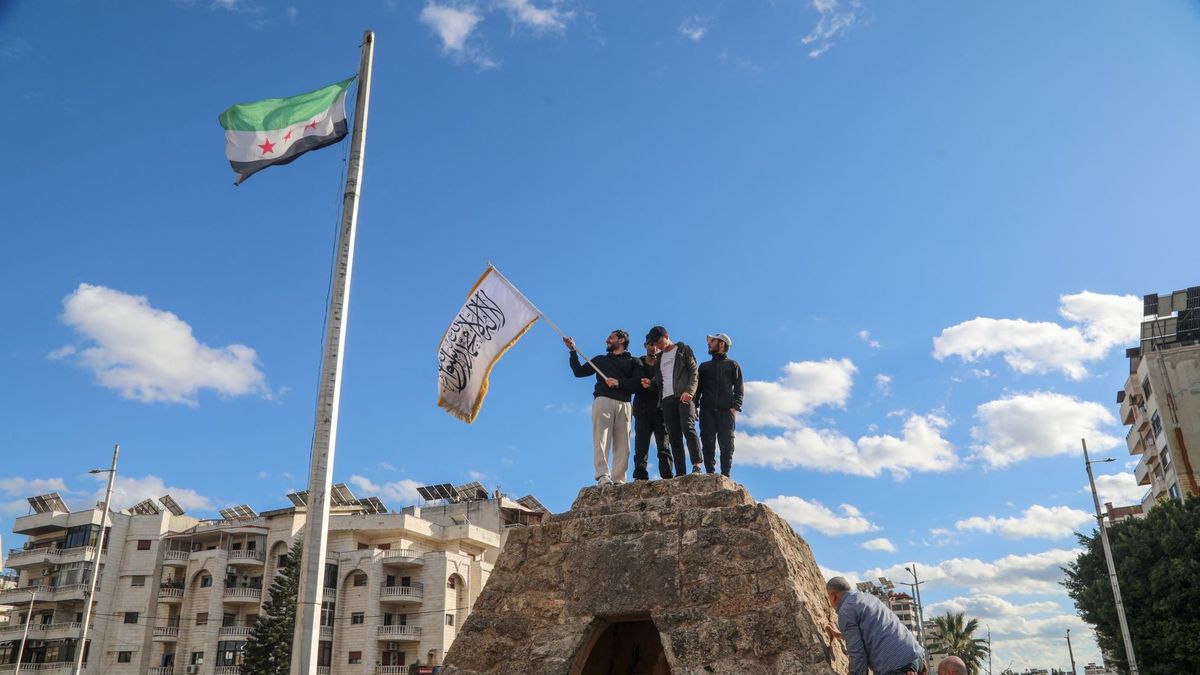 Halálos összecsapások Szíria partvidékén az alavita mecset elleni merénylet után