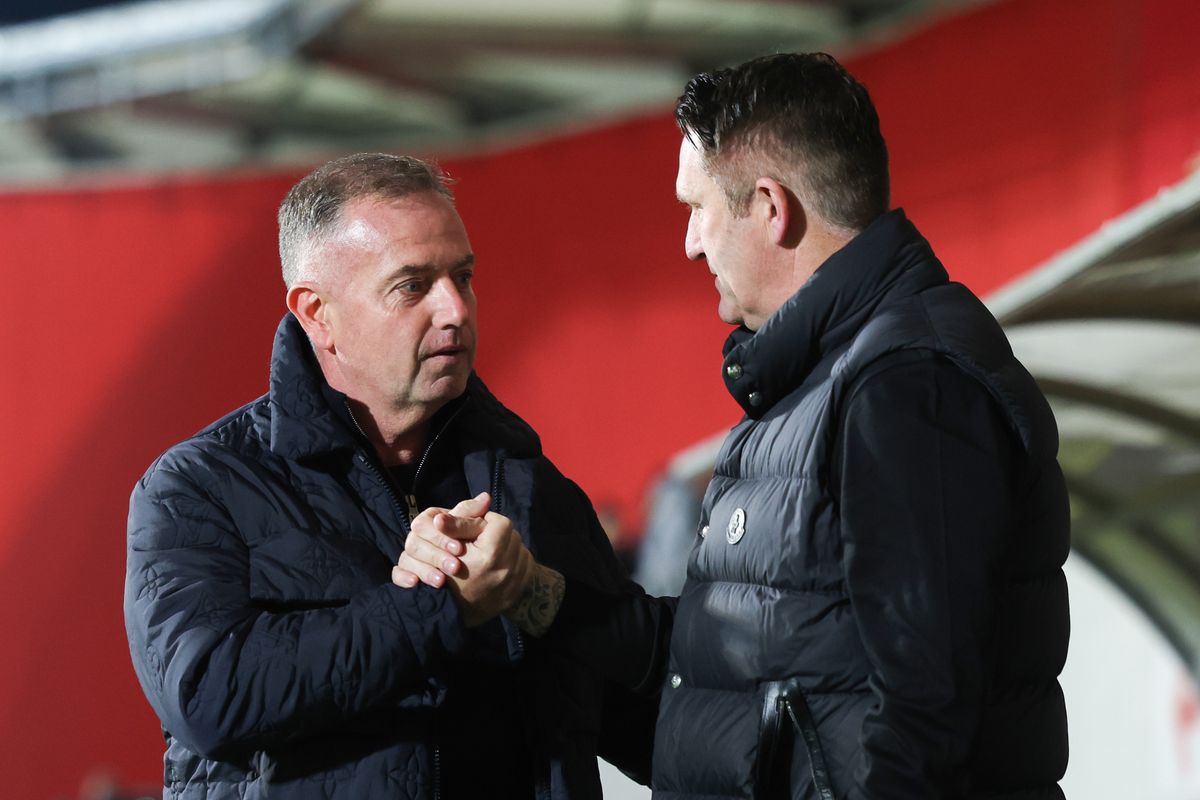 Révész Attila és Robbie Keane találkozója a kisvárdai bajnokin