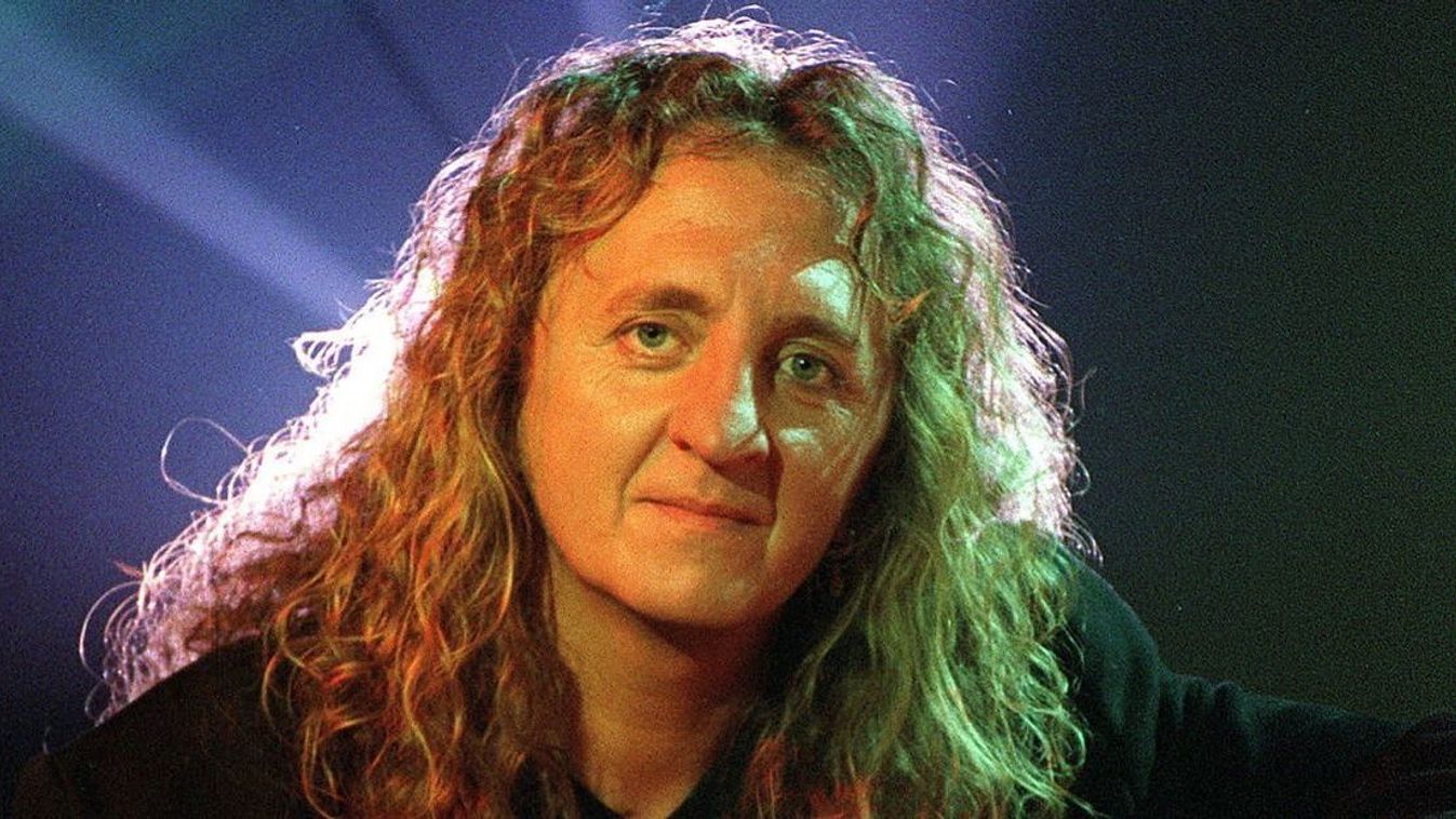 Balázs Péter egy alkalommal Zámbó Jimmyvel is megosztotta a színpadot. Forrás: Zámbó Jimmy