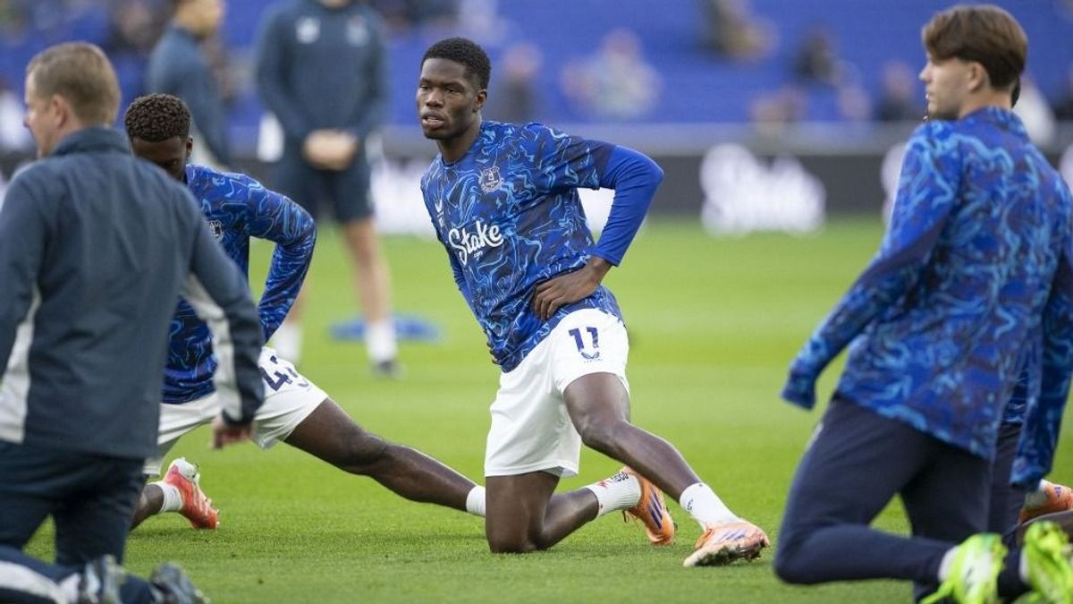 A bajnoki címet is befolyásolhatja a Liverpoolban látott bírói hiba + videó