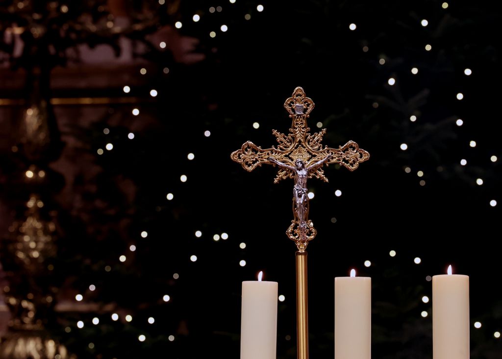 Budapest - Erdő Péter karácsonyi éjféli szentmisét celebrált a Szent István-bazilikában