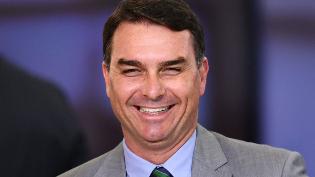 Flávió Bolsonaro jelölése nemcsak a politikai hagyomány folytatását jelzi, hanem a brazil jobboldal egységét is szimbolizálja