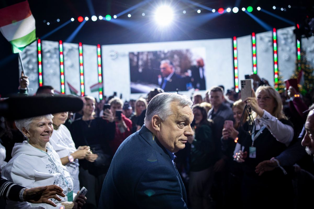 Szeged, 2025. december 20.
A Miniszterelnöki Kommunikációs Főosztály által közreadott képen Orbán Viktor miniszterelnök a digitális polgári körök által szervezett háborúellenes gyűlésen Szegeden 2025. december 20-án.
MTI/Miniszterelnöki Kommunikációs Főosztály/Fischer Zoltán