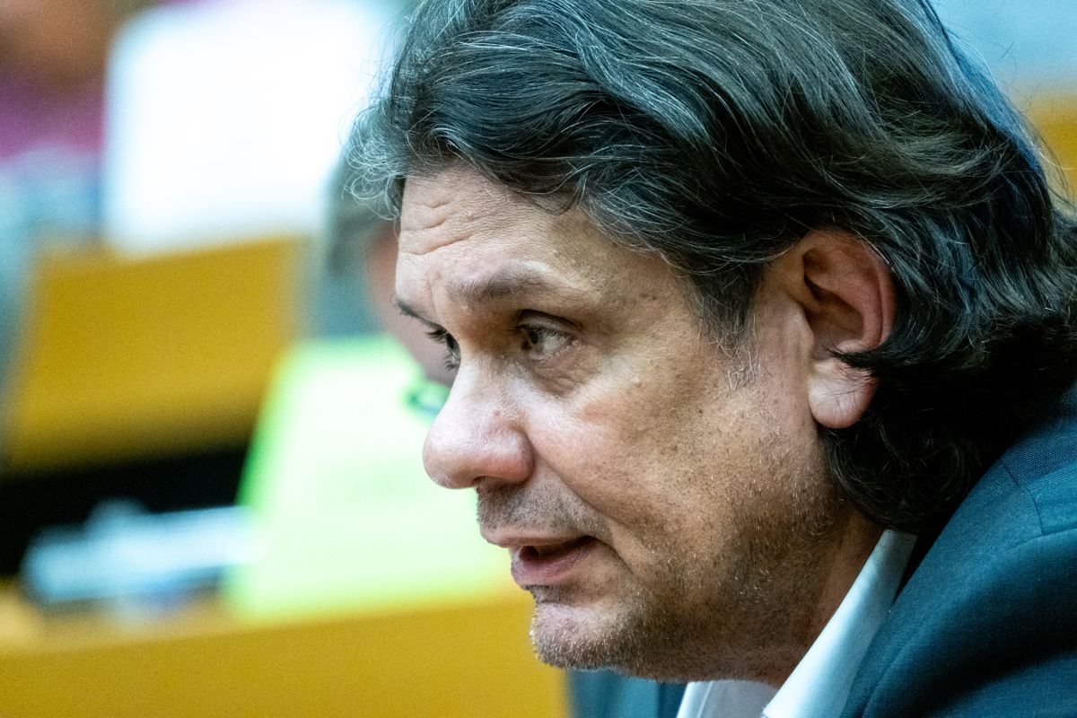 Deutsch Tamás szerint hazánk nem fog változtatni politikáján 