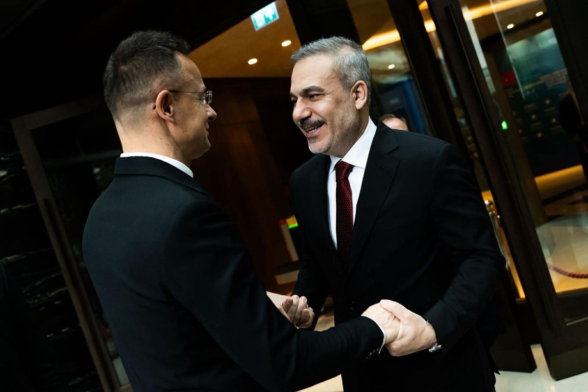 Szijjártó Péter Isztambulban