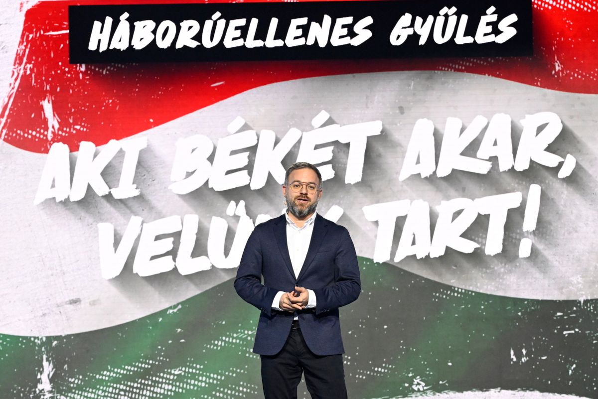 Orbán Balázs videót osztott meg Kárpátalja kapcsán, melyhez azt írta: A háború igazi arca – Sebestyén József tragédiája, kényszersorozás az utcákon, oktatás a légópincében  (Fotó: Máthé Zoltán / MTI Fotószerkesztõség)