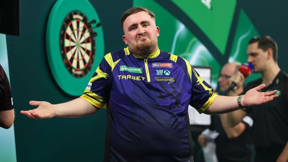 Luke Littler nagy csatában győzött Robb Cross ellen