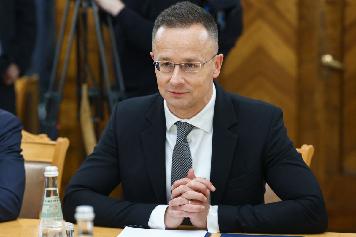 Szijjártó Péter szerint nagy csata előtt áll hazánk