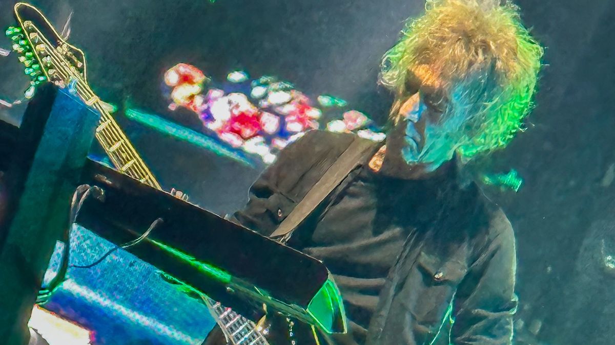 Elhunyt a The Cure gitárosa, Perry Bamonte