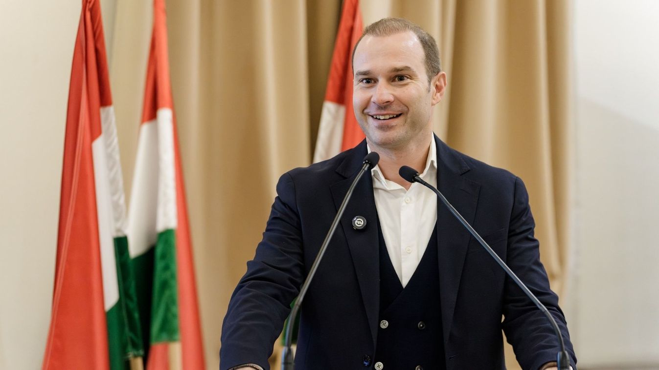 Hollik István (Forrás: Facebook)