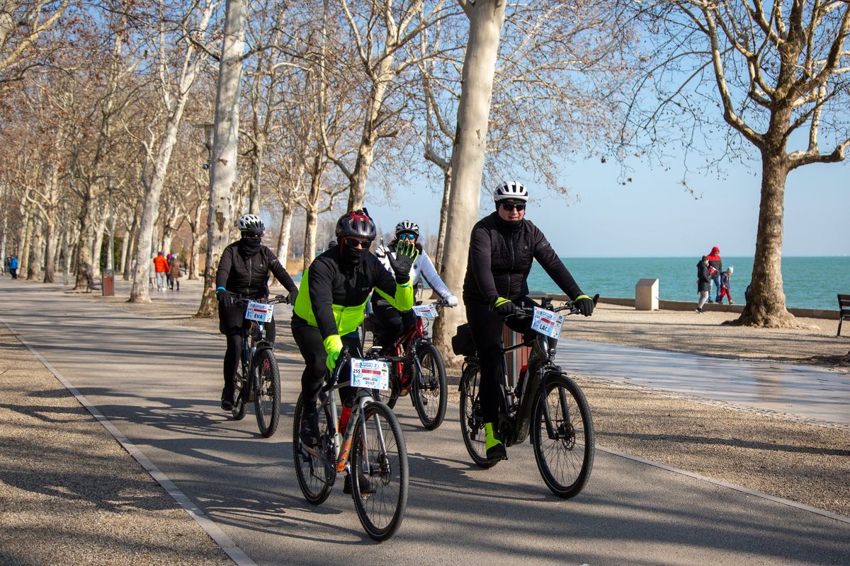 bicikli, Balaton, kerékpár, turizmus