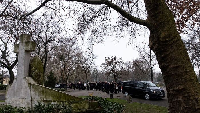 Kálloy Molnár Péter temetése