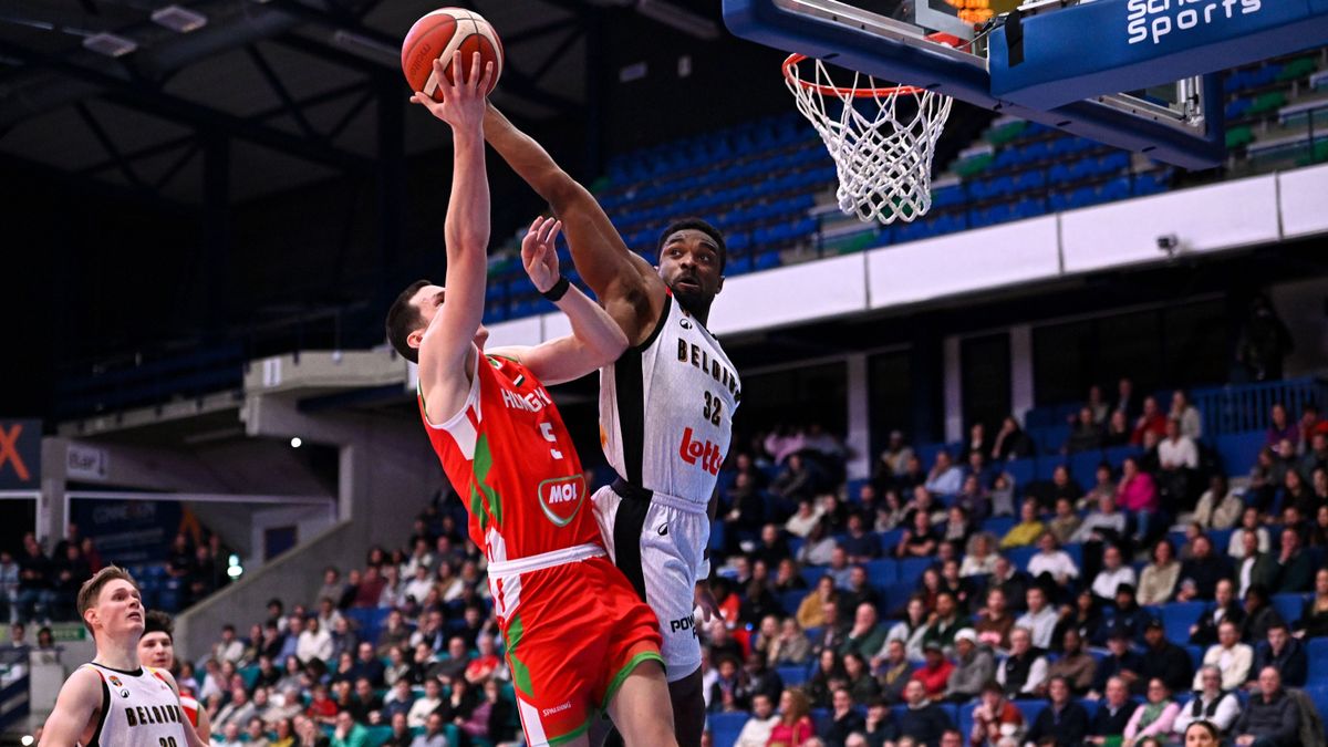 A belga játékosok sok gondot okoztak a magyar válogatott játékosainak a gyűrű közelében. 