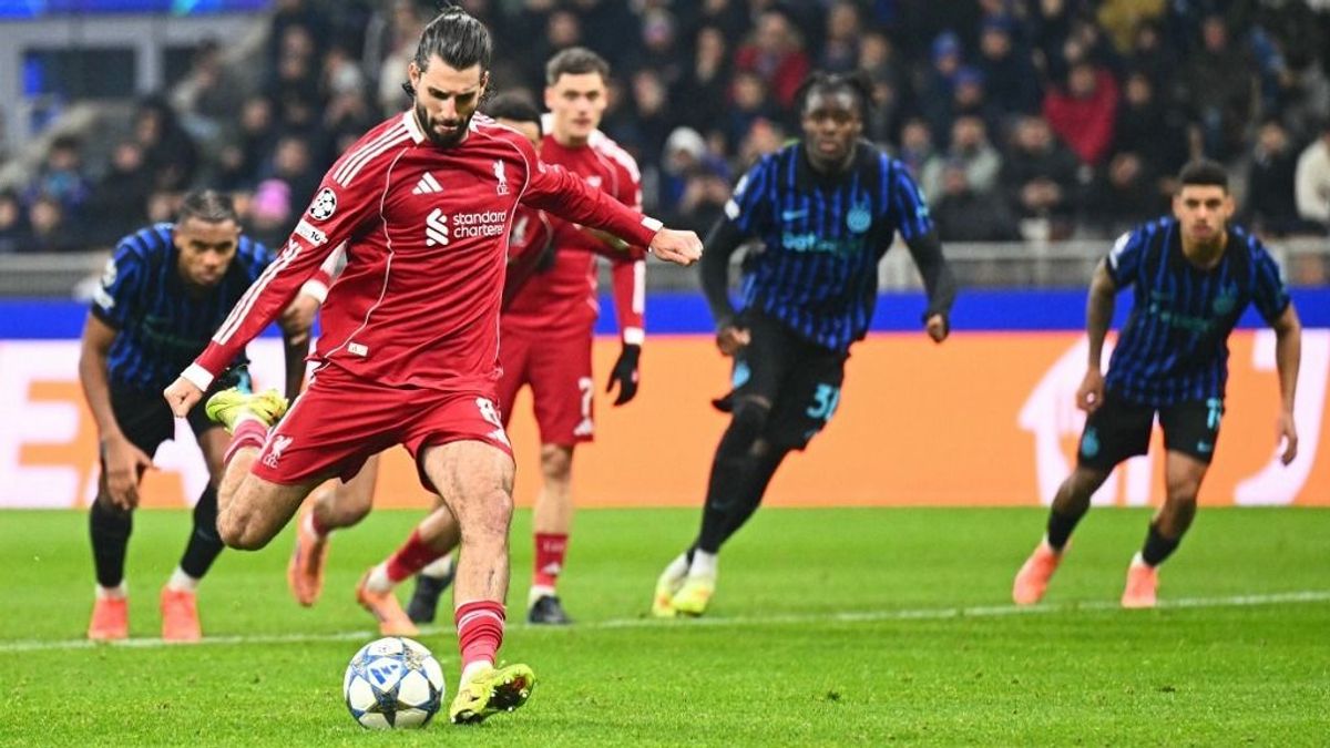 Hiába Szoboszlai gólja, a Liverpool továbbra is a BL-meglepetéscsapat hátát nézi