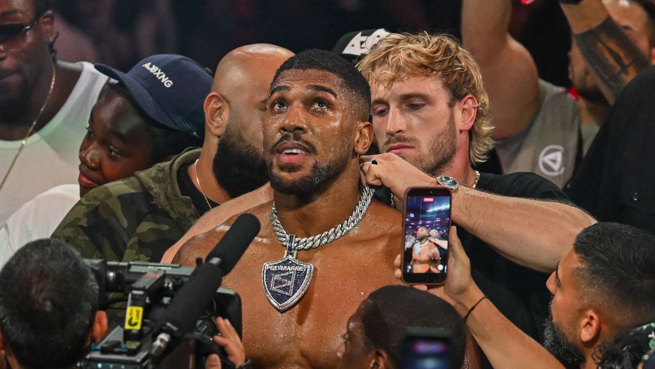 Anthony Joshua még mindig kórházban van az autóbalesete után