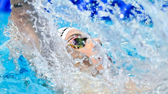 Sárkány Zalán a férfi 400 méteres vegyesúszás előfutamában a rövidpályás úszó Európa-bajnokságon