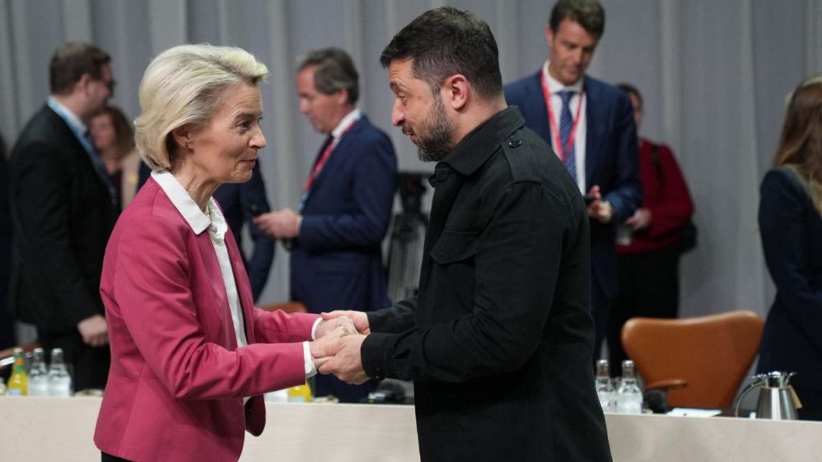 Zelenszkij már szavazott: Magyar Pétert támogatja