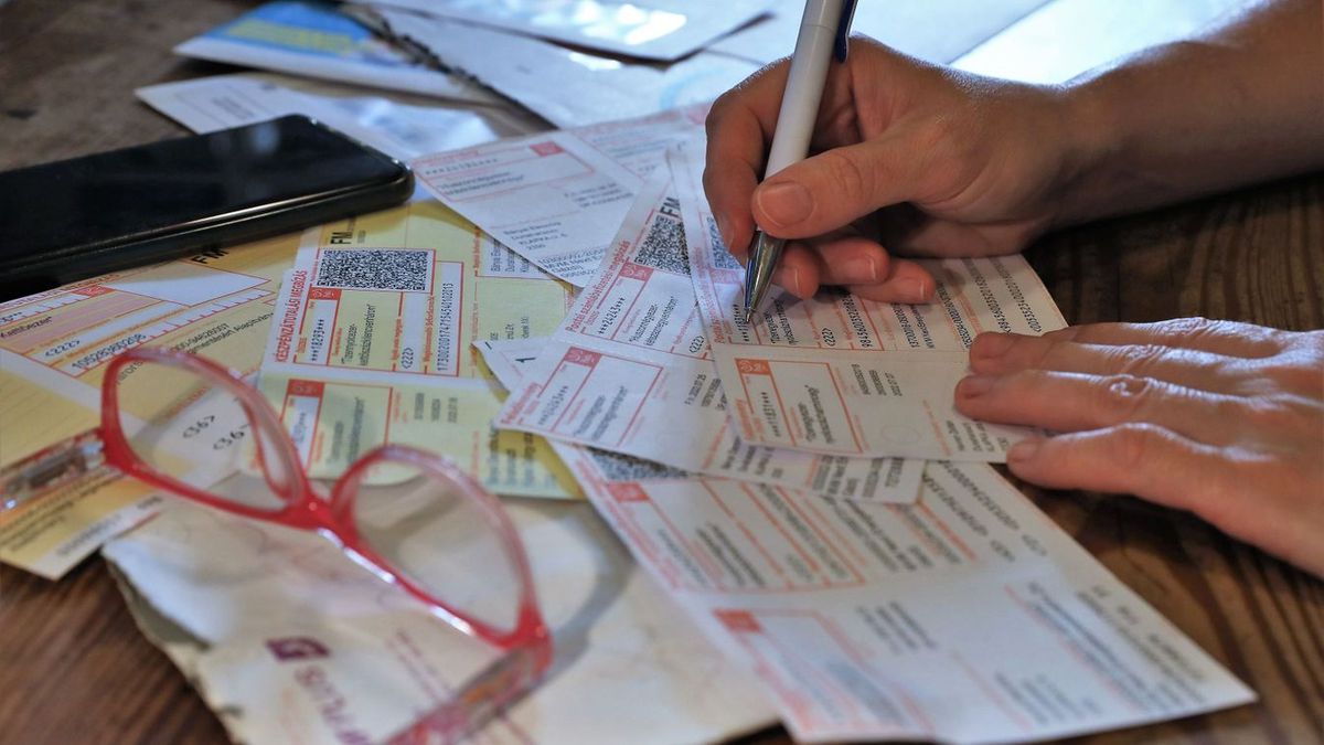 Erre csak a patrióta kormány képes: nem változik a rezsicsökkentés, a védelem 2026-ban is a családokkal marad