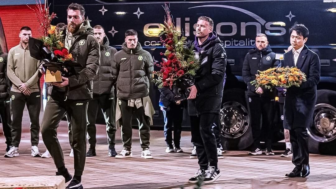 Diogo Jota emlékhelyén rótták le kegyeletüket a Wolverhampton játékosai és vezetői