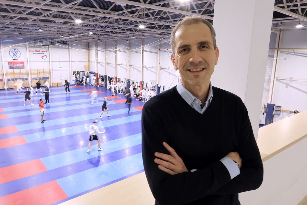 20251216 Budapest
Ferjancsik Domonkos világbajnok kardvívó.
fotó: Havran Zoltán (HZ)
MW