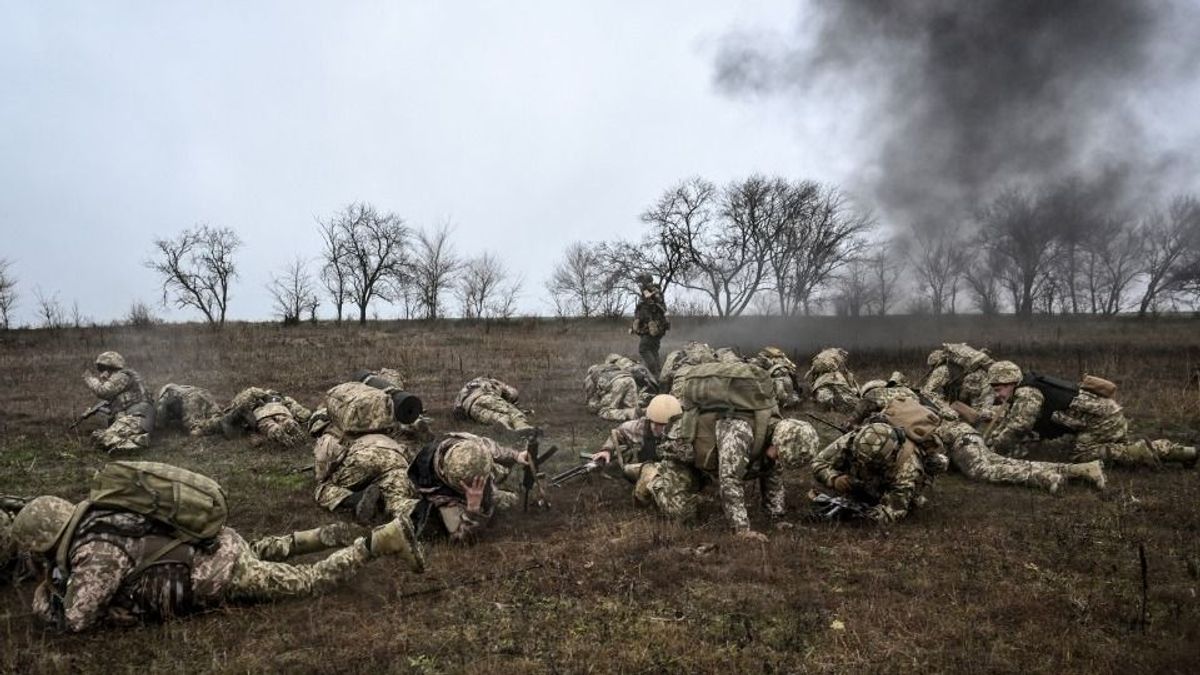Folynak az eurómilliárdok Ukrajnába – a kényszersorozás új lendületet kapott