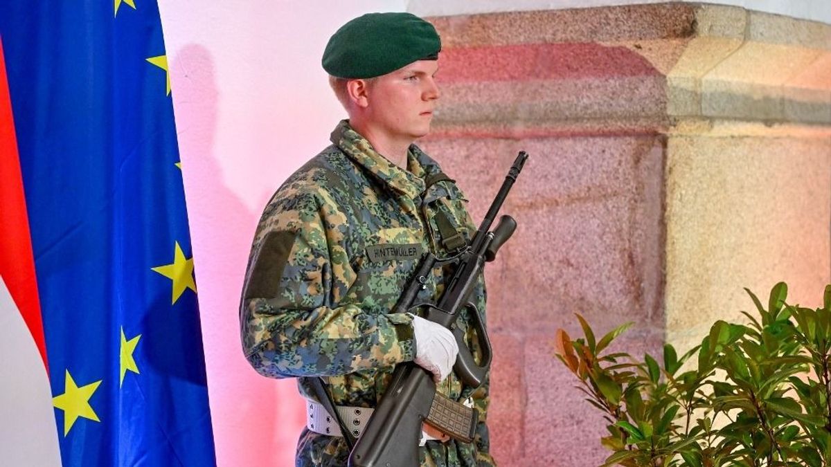 Újabb ország áll be a háborúval riogatók sorába