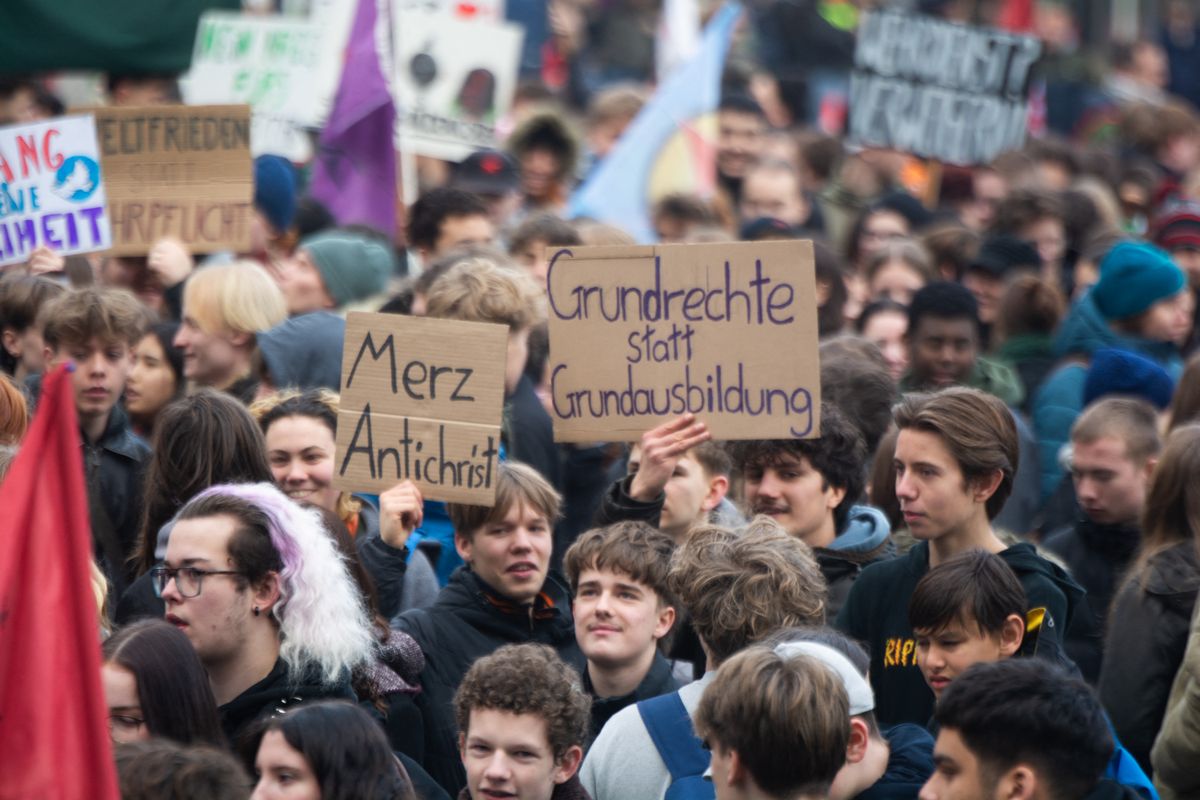 A német fiatalok jelezték, hogy nem kérnek a katonai szolgálatból