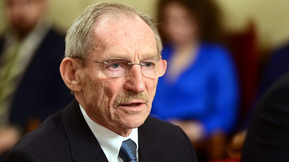 Pintér Sándor: növelni kell a visegrádi országok és Ausztria együttműködését